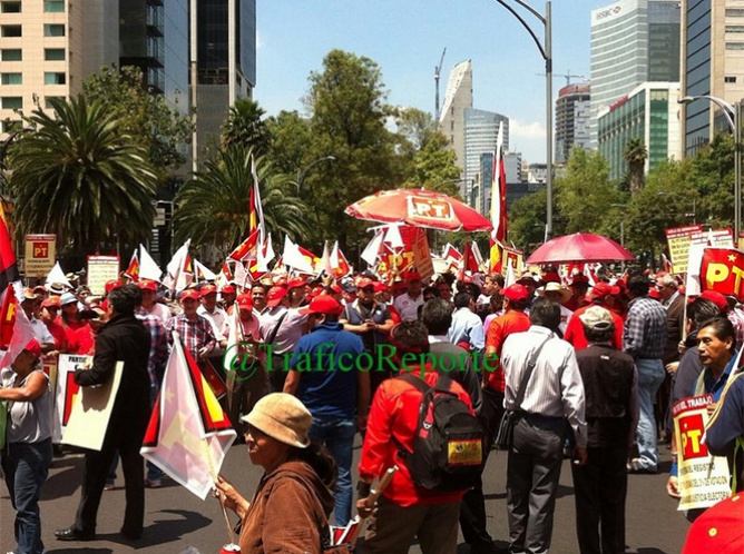 Marchas afectan circulación vial en Ciudad de México