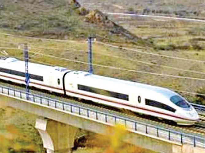 SCT da 920 mdp a GDF para construcción del tren interurbano