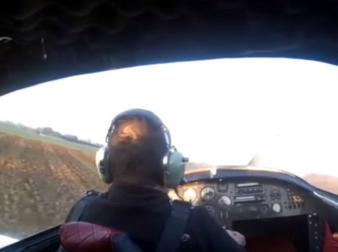 VIDEO: Piloto graba el momento en el que estrella su avioneta contra el suelo