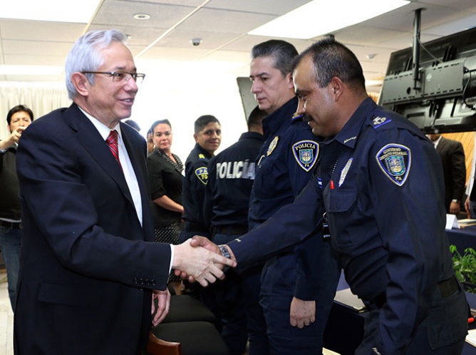 Policías capitalinos resguardarán Metro en el Edomex
