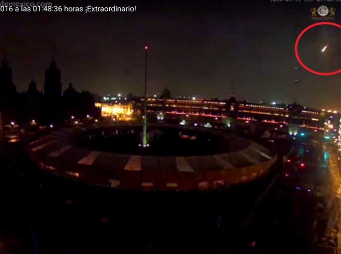 VIDEO: Meteorito ilumina el cielo de México