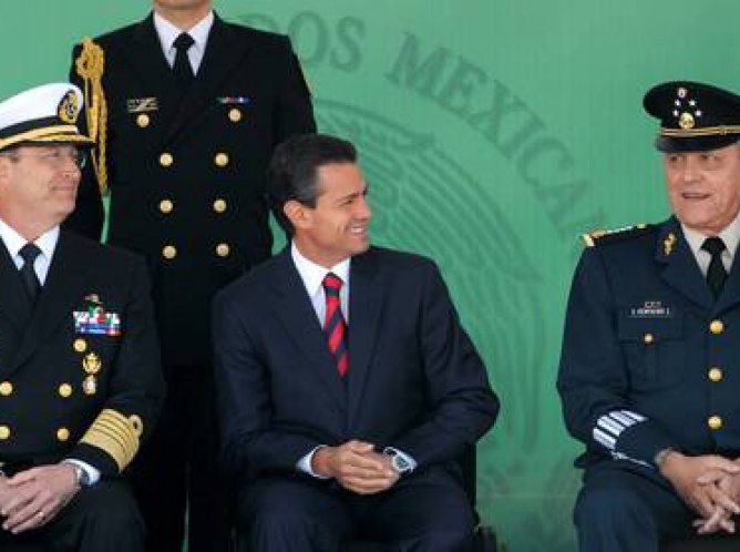 EPN entregará reconocimientos a Fuerzas Armadas