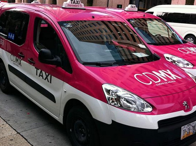 Arranca servicio de "Taxi Preferente" en el DF