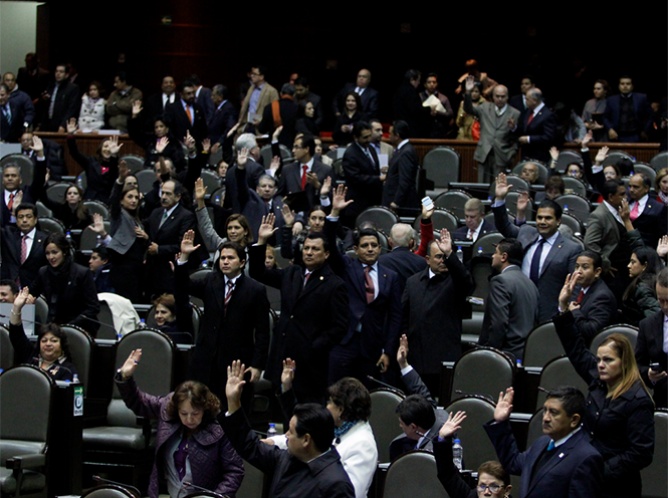 Pleno de la cámara de diputados aprueba en lo general ley de ingresos 2015