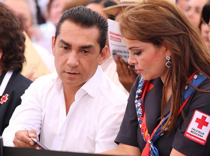 Detención de José Luis Abarca y su esposa: Armando Rios Piter