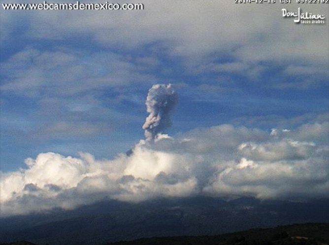 Registra el Popocatépetl 21 explosiones en las últimas 24 horas