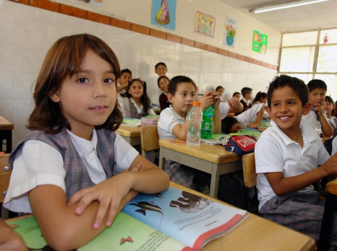 Opinión Pública apoya cambio educativo en Oaxaca