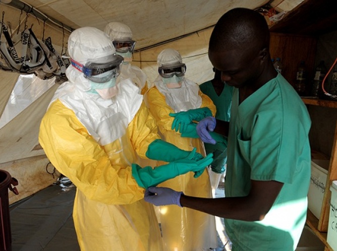 Bajas posibilidades de que se propague el ébola en México, asegura la OMS
