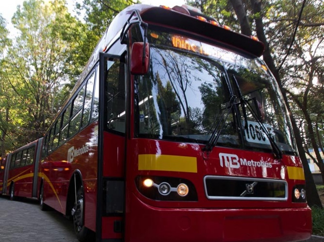 Licitarán Línea 6 del Metrobús; correrá por Montevideo