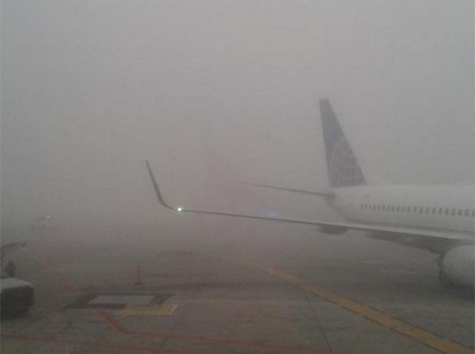 Neblina afectó 125 vuelos del AICM esta mañana