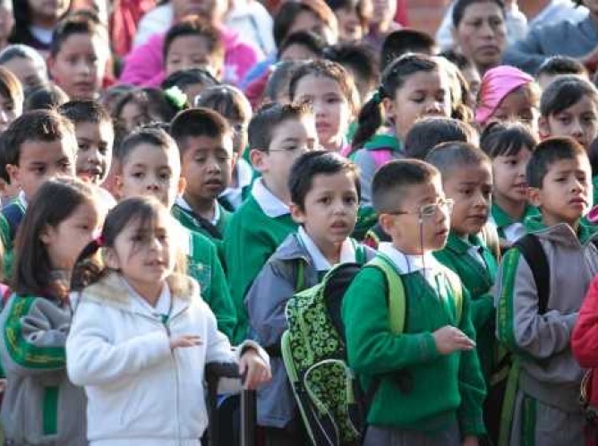 Crecimiento demográfico ha creado tensión en sistema educativo: Díaz Barriga
