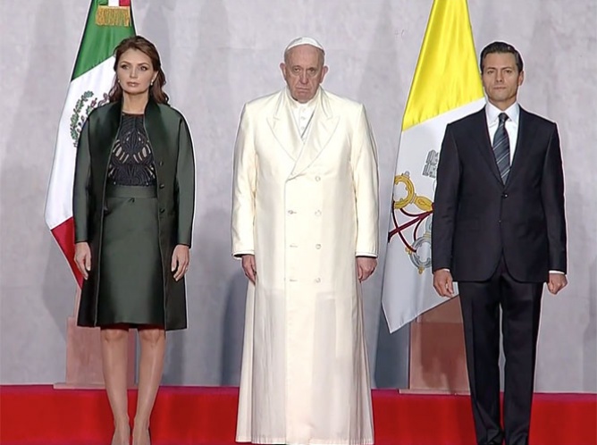 El primer Papa que entra a Palacio Nacional en imágenes