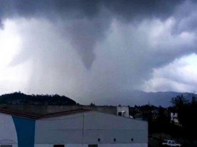 Tornado destruye 70 casas en San Cristóbal de las Casas