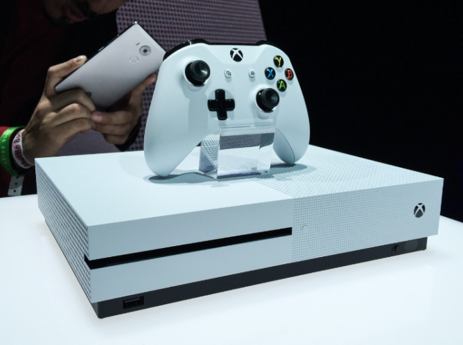 Microsoft presenta la nueva consola Xbox One S